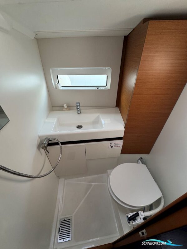 Jeanneau Sun Odyssey 490 2023