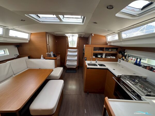 Jeanneau Sun Odyssey 490 2023