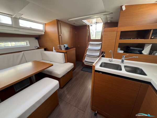 Jeanneau Sun Odyssey 490 2023