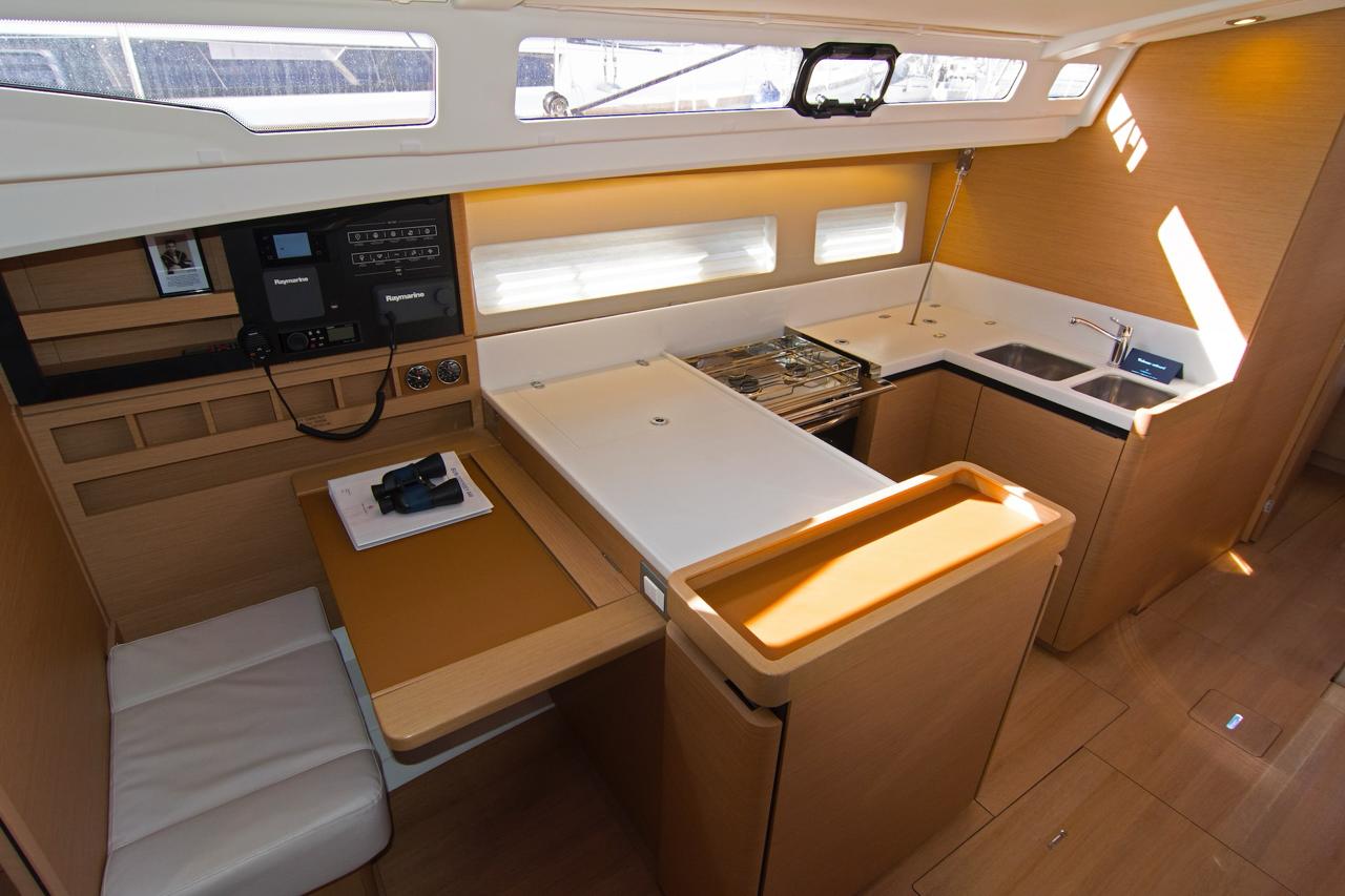 Jeanneau Sun Odyssey 440 (2018) - Image 14