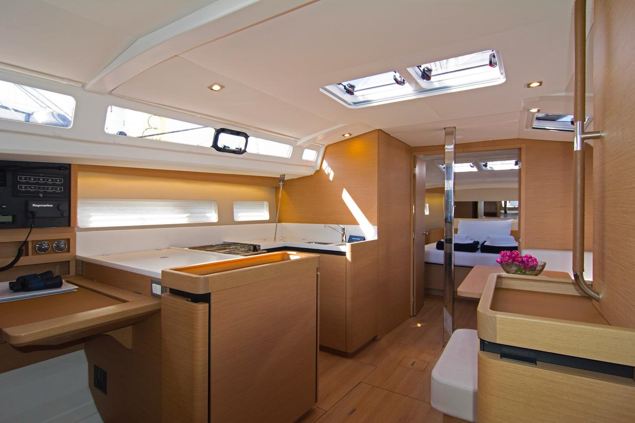 Jeanneau Sun Odyssey 440 (2018) - Image 12