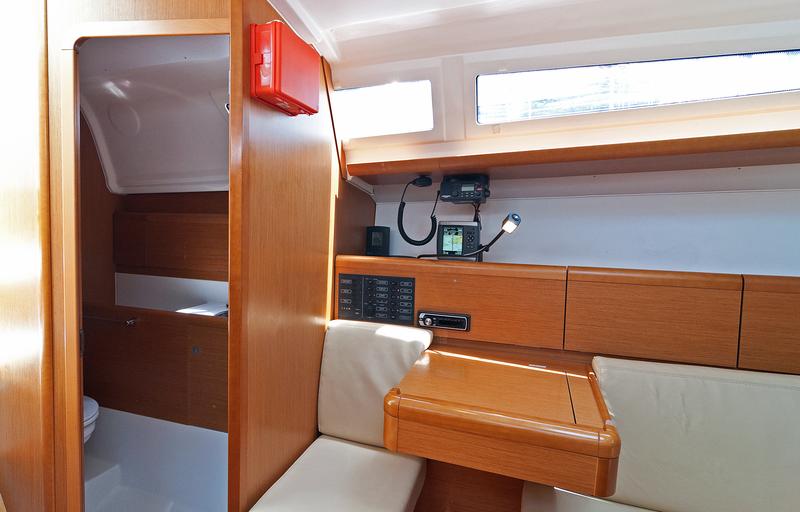 Jeanneau Sun Odyssey 33i (2011) - Image 7