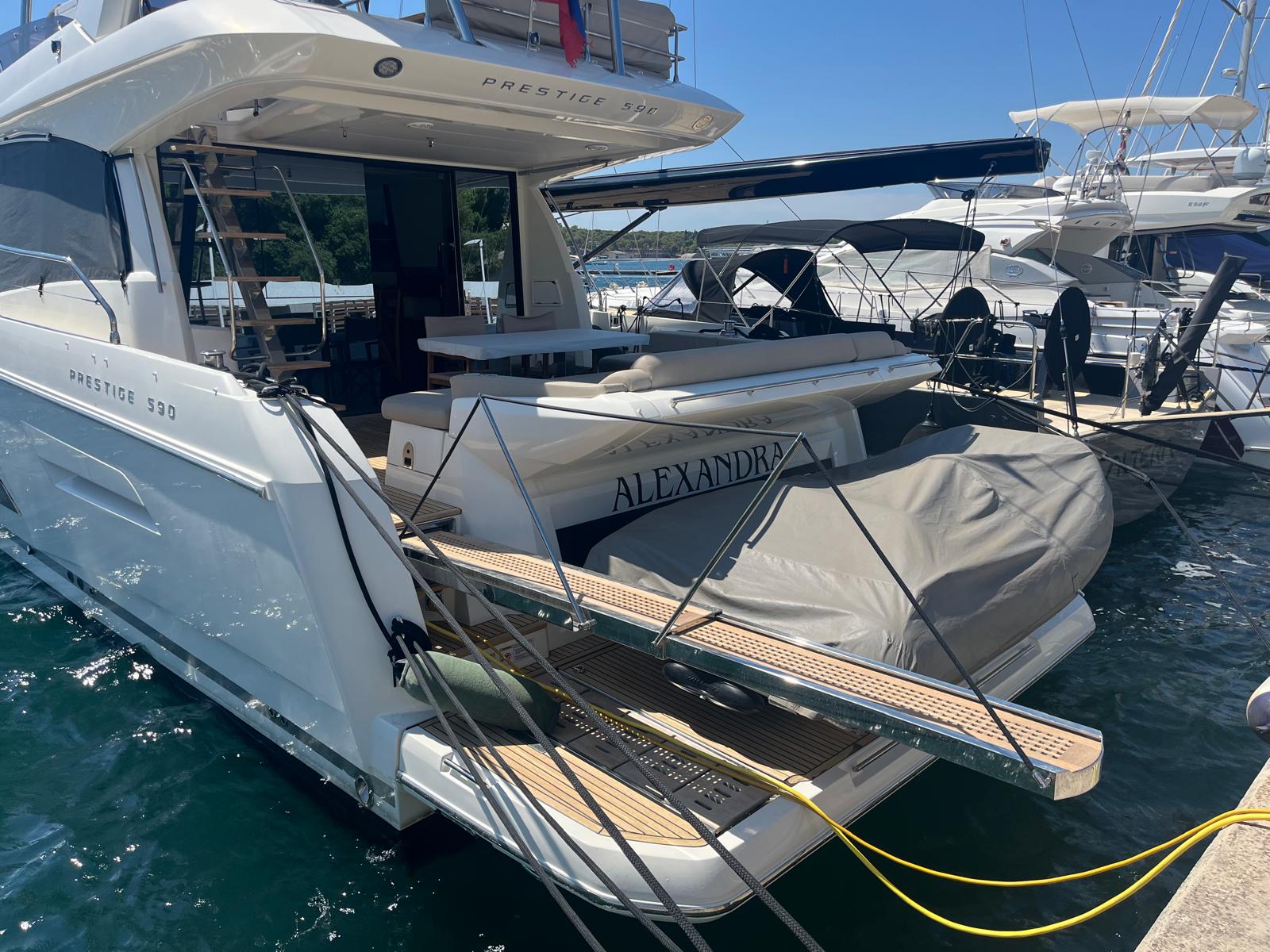 Prestige 590 (2021) - Image 3