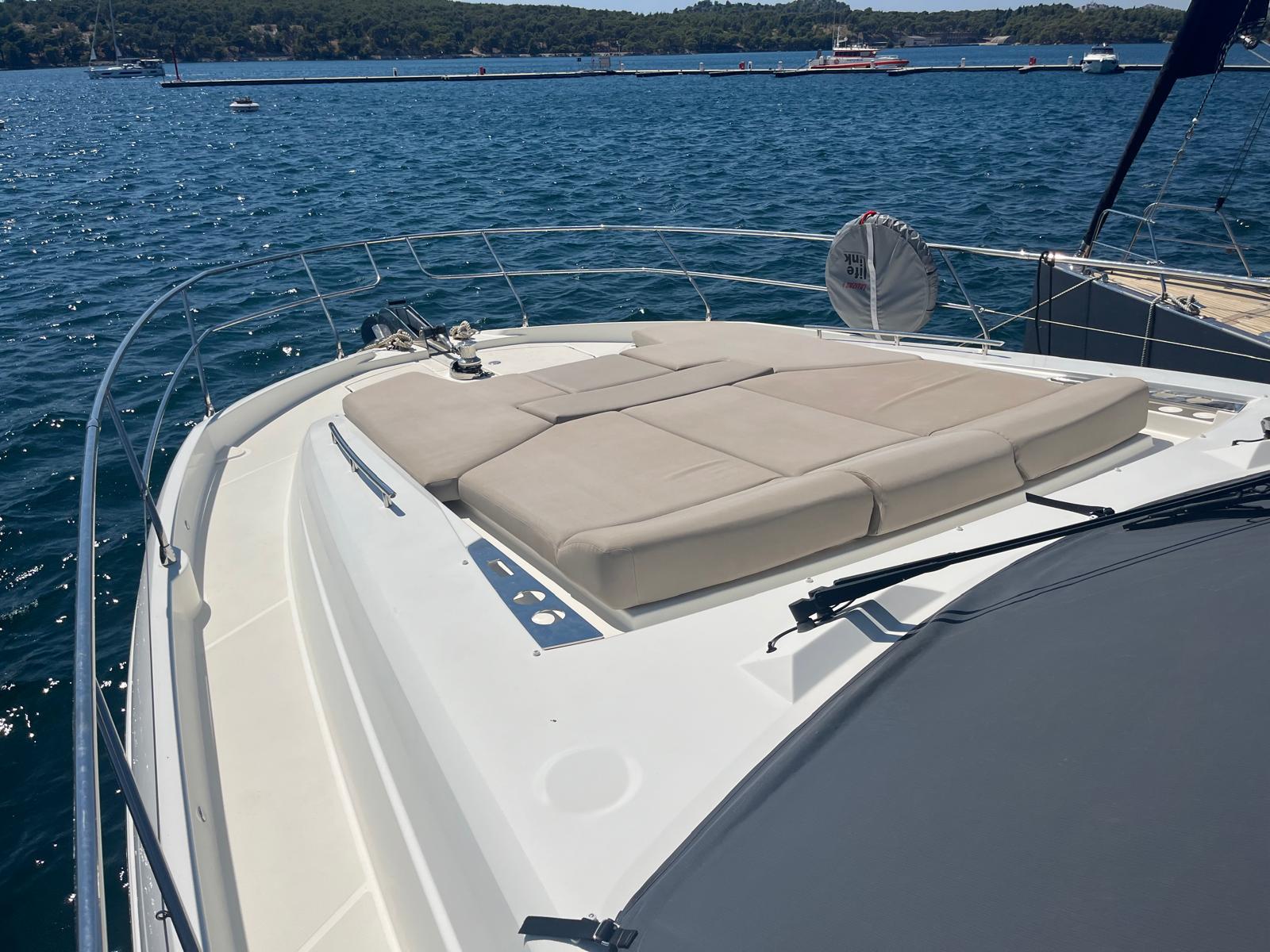 Prestige 590 (2021) - Image 9